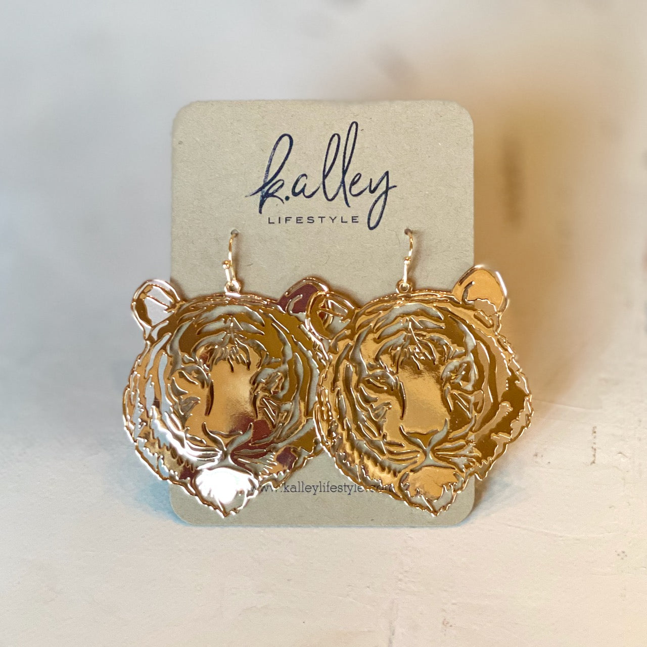 Tiger Head Cut Out Earring (2 colors)
