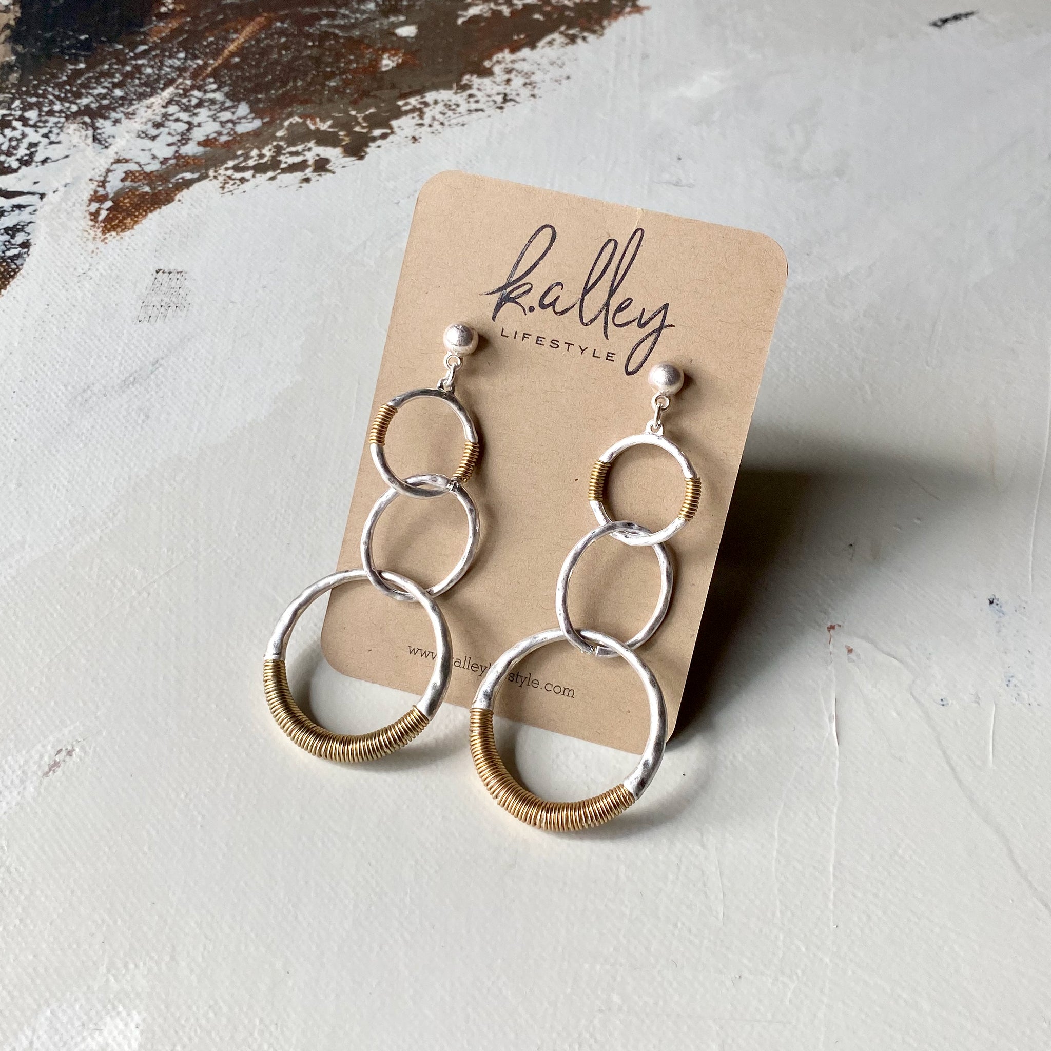 Triple Ring Wire Earring (2 variations)